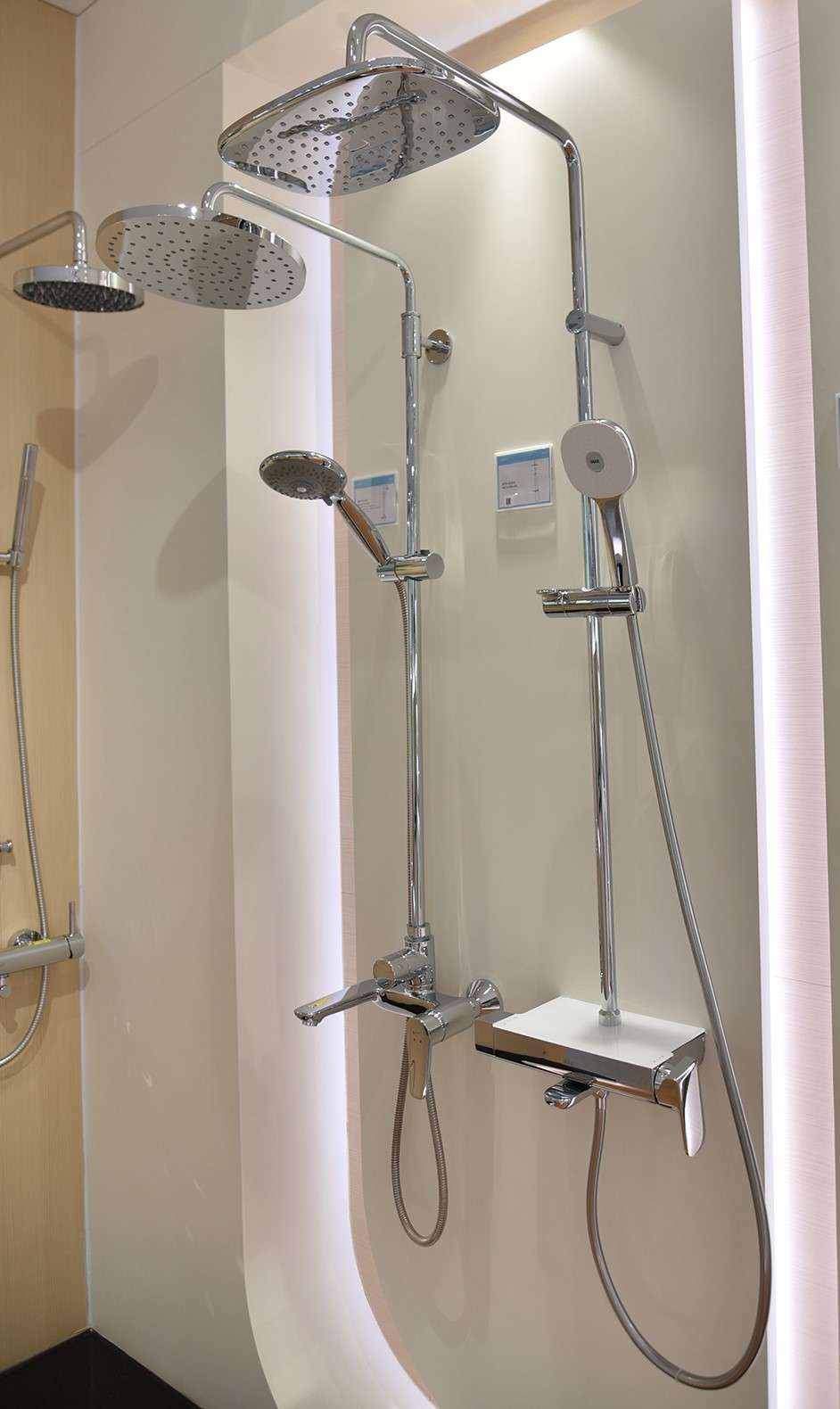 Sen Tắm Cây Nóng Lạnh INAX BFV-635S - Ảnh 2