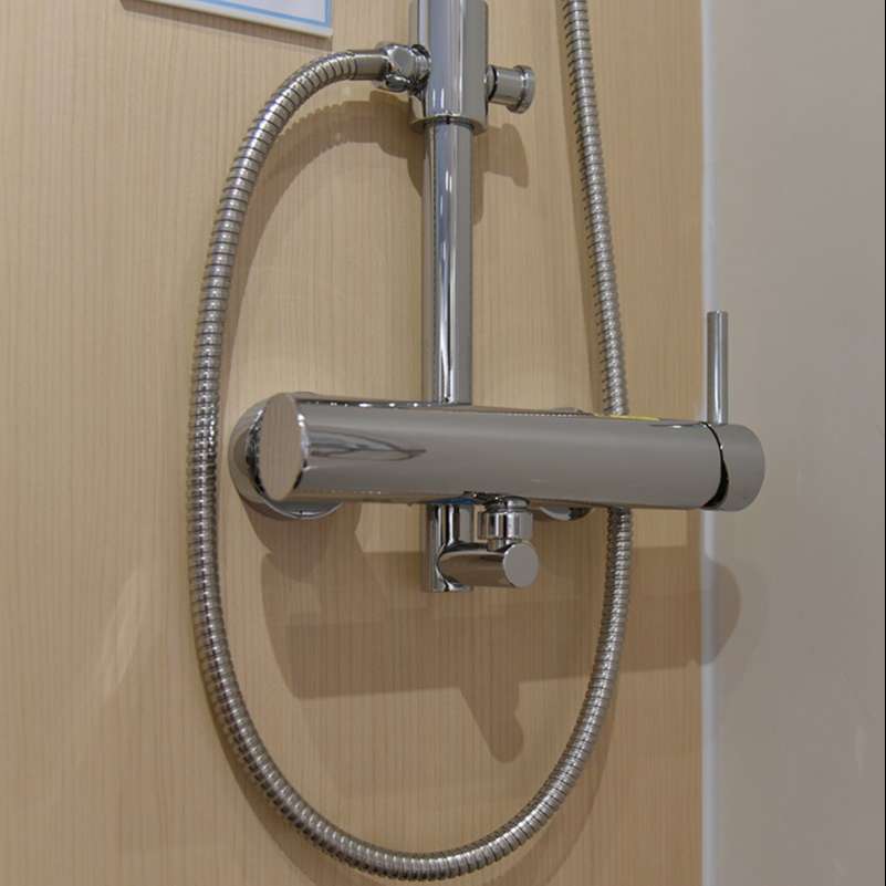 Sen Tắm Cây Nóng Lạnh INAX BFV-70S - Ảnh 3
