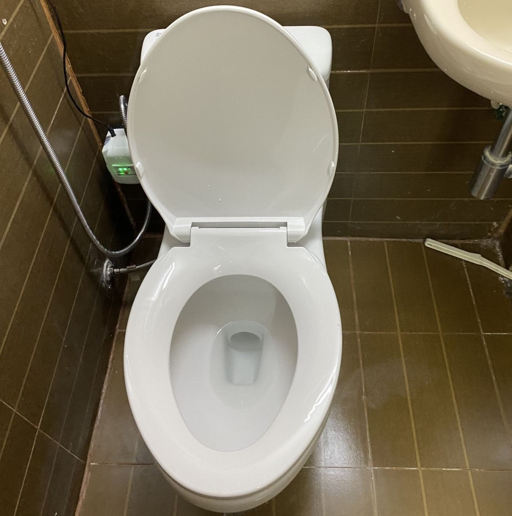 Bồn Cầu 1 Khối American Standard VF-1858 - Ảnh 3
