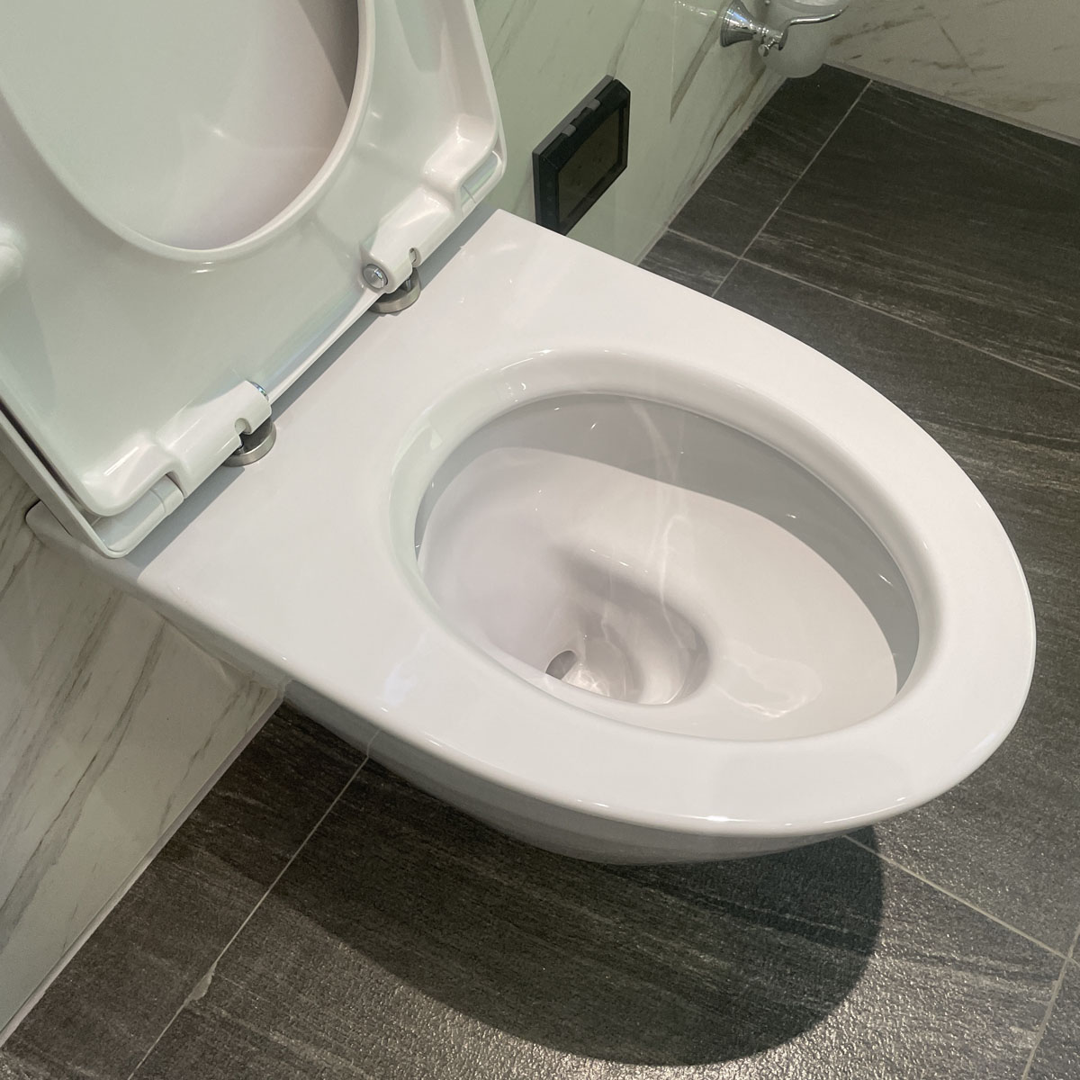 Bồn Cầu Treo Tường American Standard VF-3119 - Ảnh 4